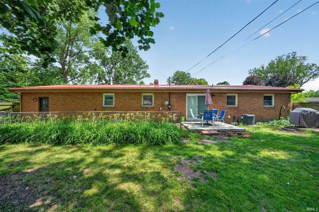53449 Martin Lane, South Bend, IN 46635