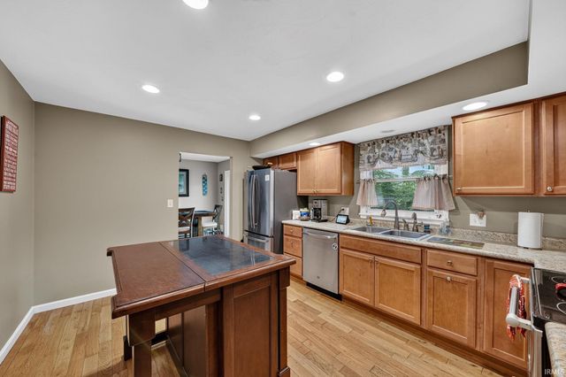 53449 Martin Lane, South Bend, IN 46635