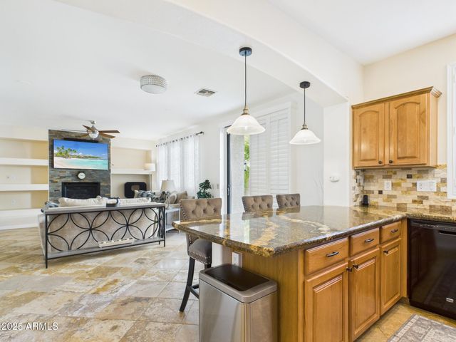 2326 W SLEEPY RANCH Road, Phoenix, AZ 85085