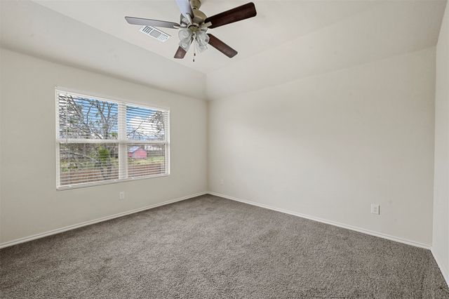 601 Thomas Street 1, Bonham, TX 75418