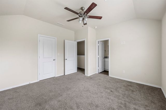 601 Thomas Street 1, Bonham, TX 75418