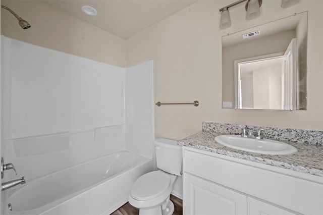 601 Thomas Street 1, Bonham, TX 75418