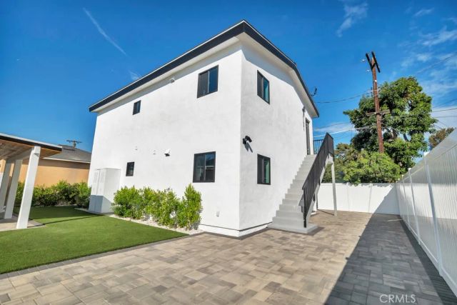 6156 Colbath, Valley Glen, CA 91401