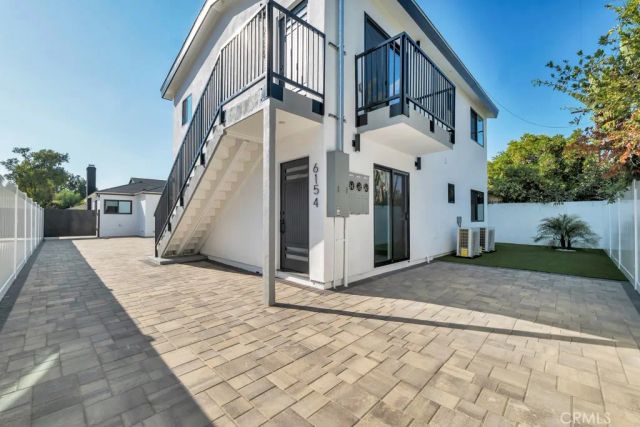 6156 Colbath, Valley Glen, CA 91401