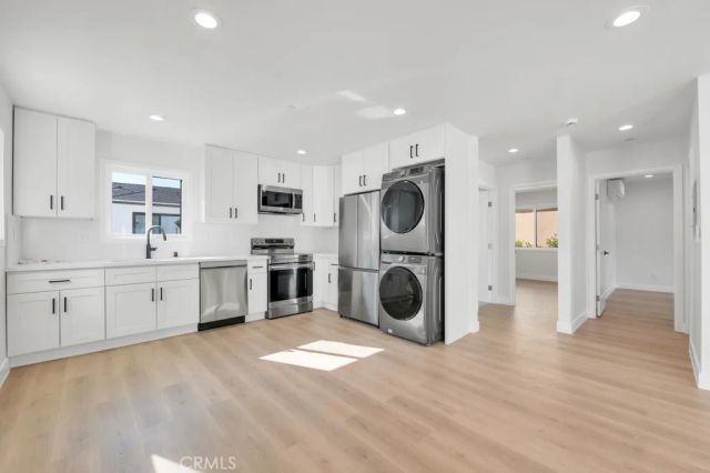 6156 Colbath, Valley Glen, CA 91401