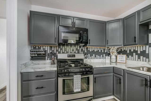 4114 S TRAVIS Street, Amarillo, TX 79110