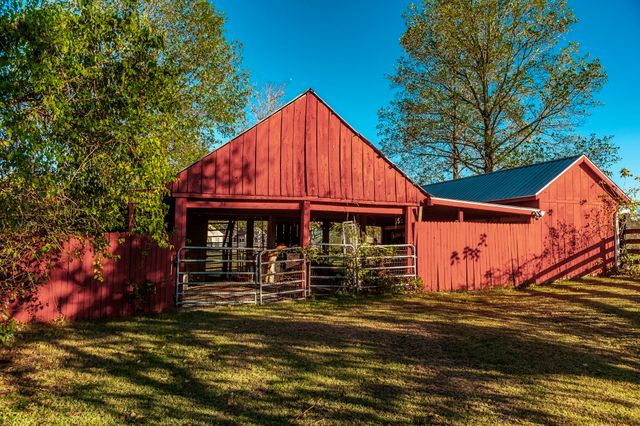 1745 Saundersville Rd, Hendersonville, TN 37075
