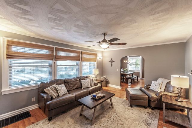 1745 Saundersville Rd, Hendersonville, TN 37075