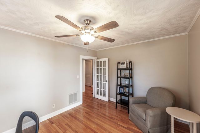 1745 Saundersville Rd, Hendersonville, TN 37075