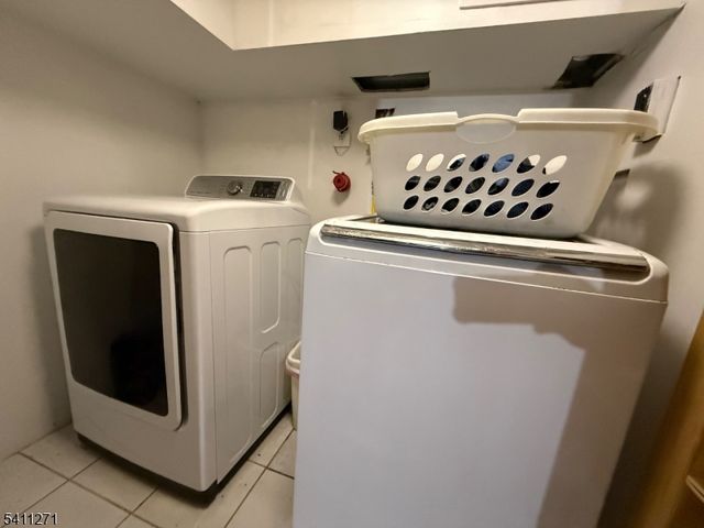 820 W 8Th St, Plainfield City, NJ 07063