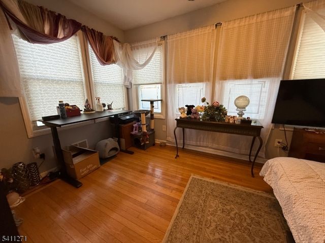 820 W 8Th St, Plainfield City, NJ 07063