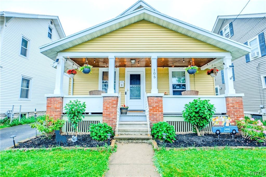 105 Dryden Avenue, Utica, NY 13502