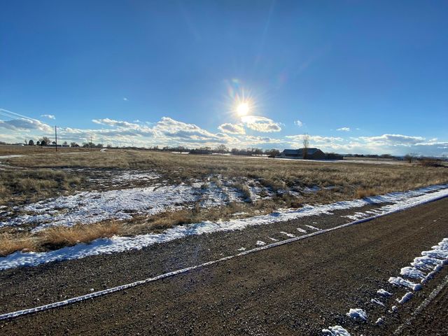 10 Homestead Court, Moriarty, NM 87035