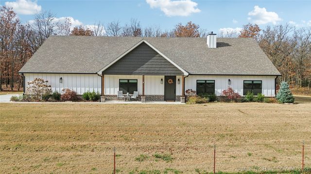 1255 N 4428 Road, Salina, OK 74365