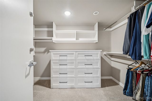 1255 N 4428 Road, Salina, OK 74365