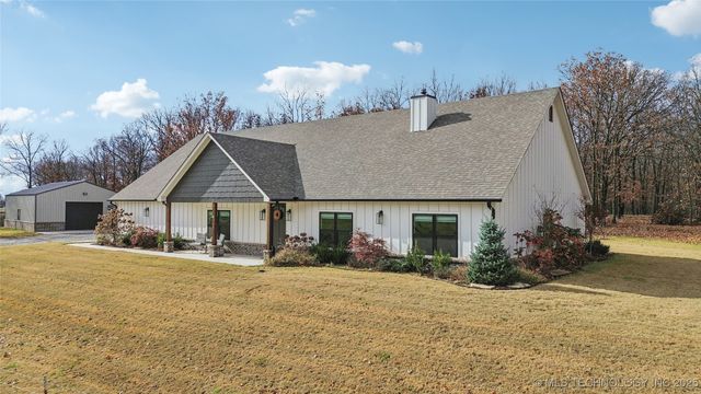 1255 N 4428 Road, Salina, OK 74365