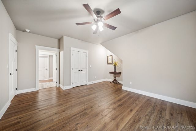 1255 N 4428 Road, Salina, OK 74365