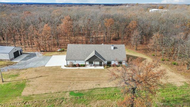 1255 N 4428 Road, Salina, OK 74365