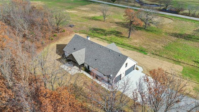 1255 N 4428 Road, Salina, OK 74365