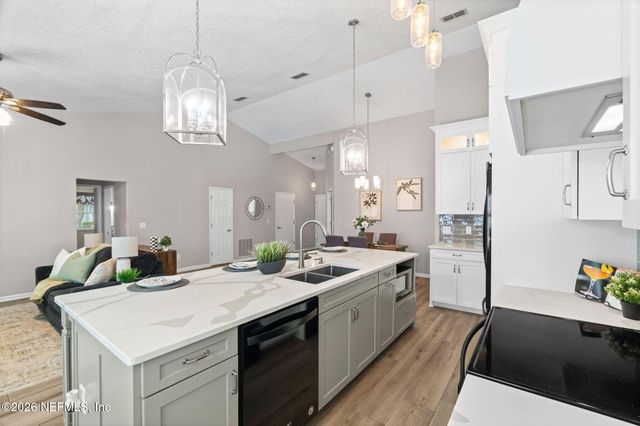 11450 DUSTIN Court, Jacksonville, FL 32223