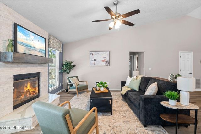 11450 DUSTIN Court, Jacksonville, FL 32223