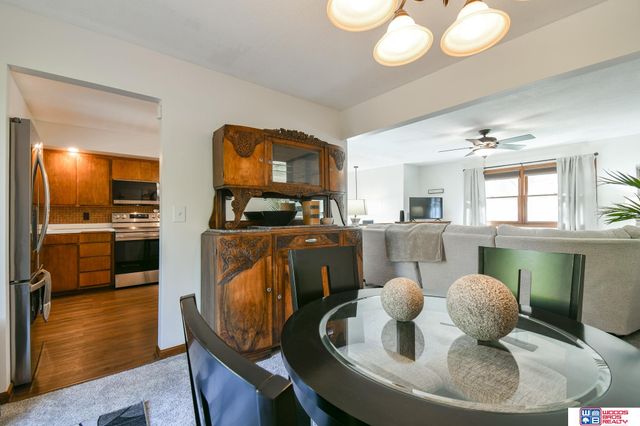 1911 Ammon Avenue, Lincoln, NE 68505