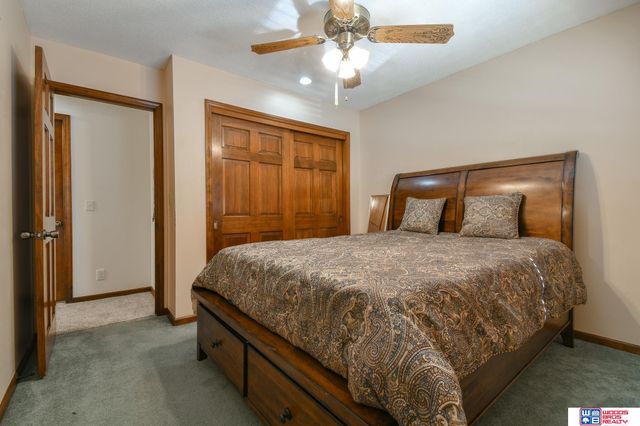 1911 Ammon Avenue, Lincoln, NE 68505