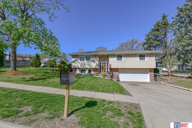 1911 Ammon Avenue, Lincoln, NE 68505