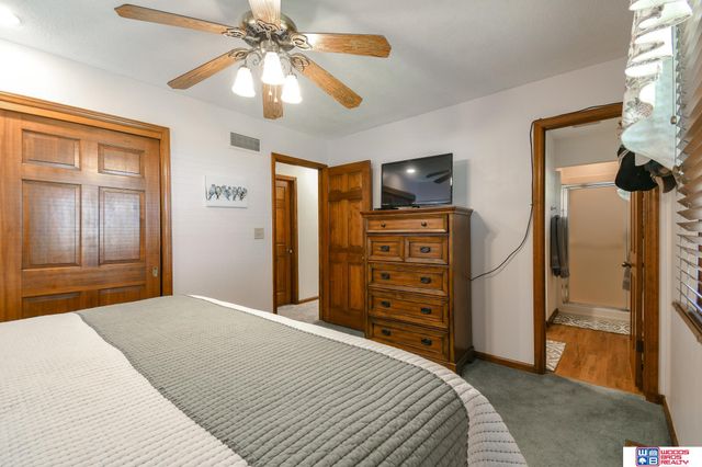 1911 Ammon Avenue, Lincoln, NE 68505
