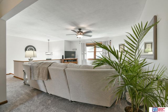 1911 Ammon Avenue, Lincoln, NE 68505