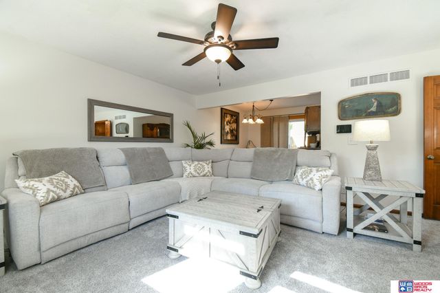 1911 Ammon Avenue, Lincoln, NE 68505