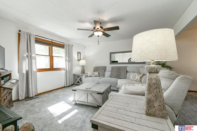 1911 Ammon Avenue, Lincoln, NE 68505