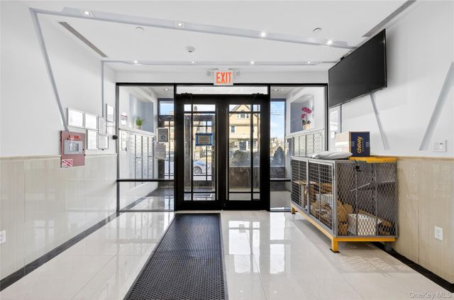 14538 34th Avenue 2E, Flushing, NY 11354