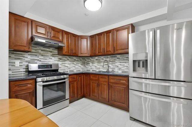 14538 34th Avenue 2E, Flushing, NY 11354