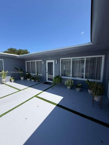 1030 NW 87th St 0, Miami, FL 33150