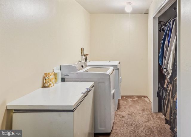 7 MATRO AVE, Berlin, NJ 08009