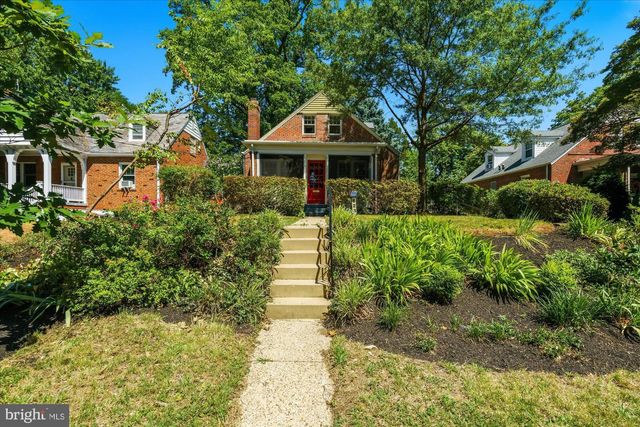 823 BONIFANT ST, Silver Spring, MD 20910