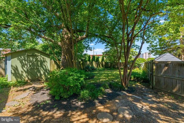 823 BONIFANT ST, Silver Spring, MD 20910