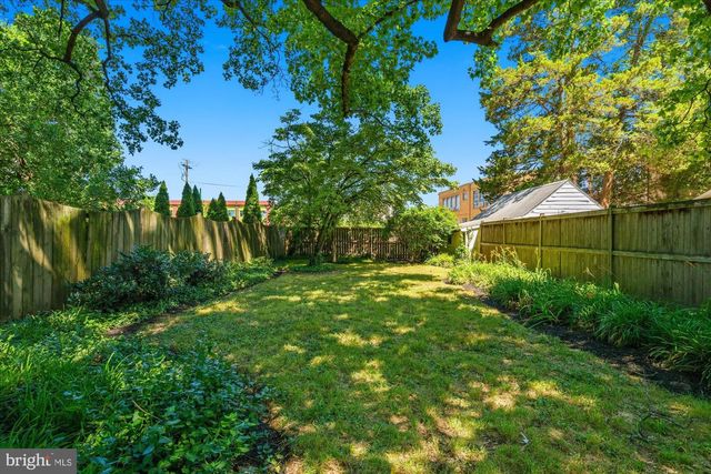 823 BONIFANT ST, Silver Spring, MD 20910