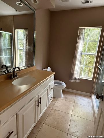248 FOX HALL LN, San Antonio, TX 78213