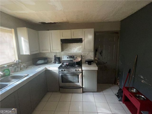 162 Hyacinth Avenue NW, Atlanta, GA 30314