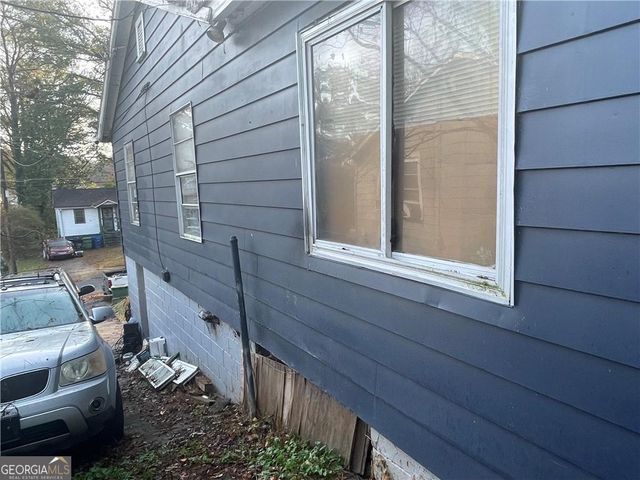 162 Hyacinth Avenue NW, Atlanta, GA 30314