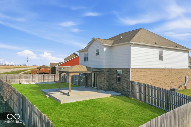 106 Sedona Drive, Bargersville, IN 46106