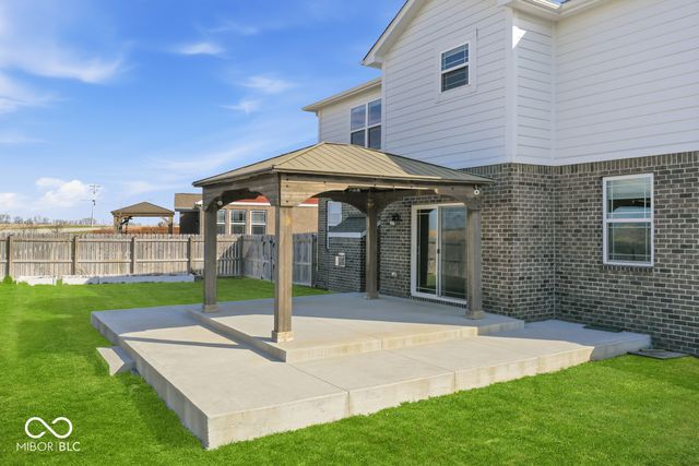 106 Sedona Drive, Bargersville, IN 46106