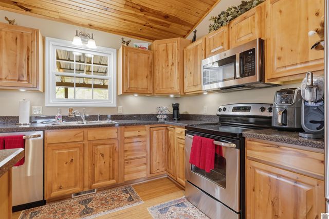 1340 Nunn Switch, Marion, KY 42064