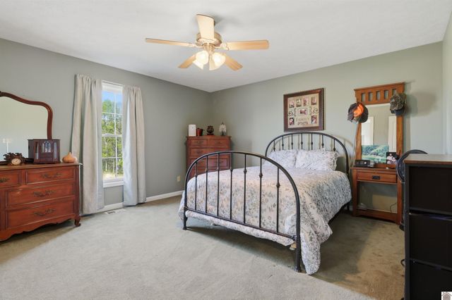 1340 Nunn Switch, Marion, KY 42064