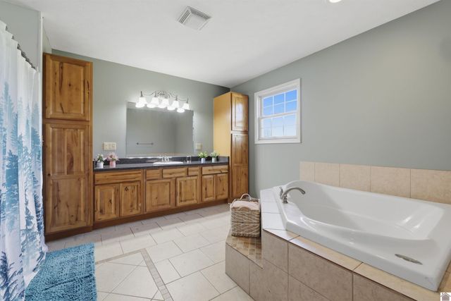 1340 Nunn Switch, Marion, KY 42064