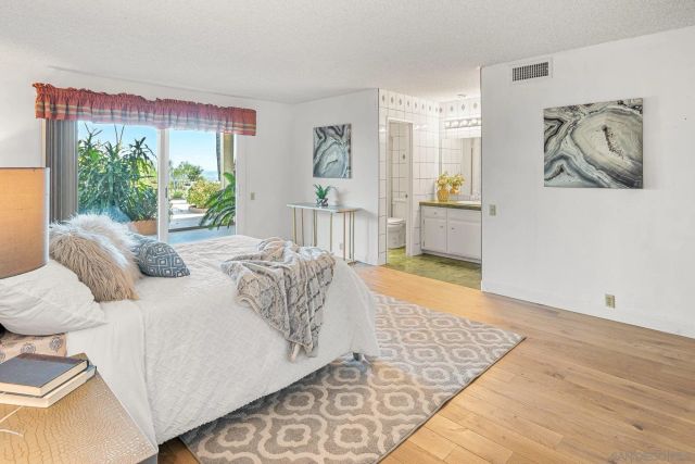 7945 Shadow Hill Dr, La Mesa, CA 91941