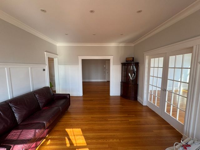 84 Tudor St 6, Chelsea, MA 02150