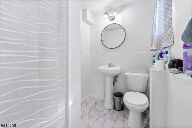 32 Sunset Dr, Woodbridge Twp., NJ 07064